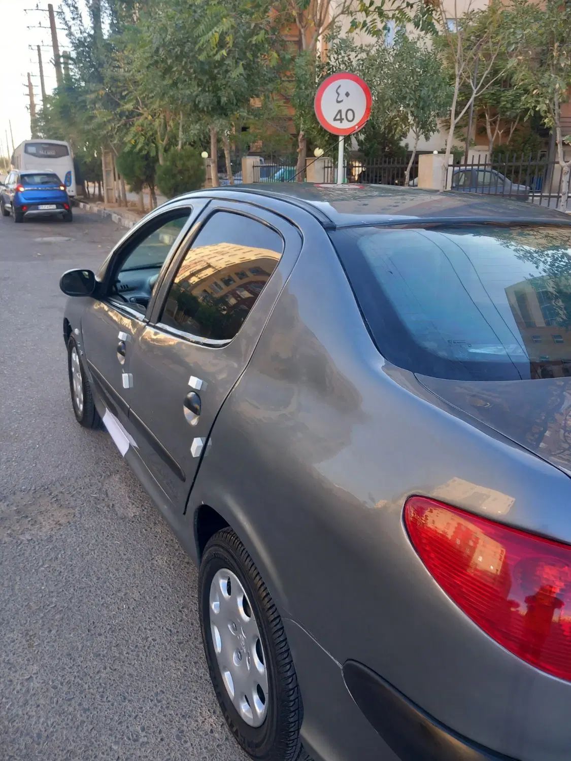 پژو ۲۰۶ صندوق دار v8 - 1389