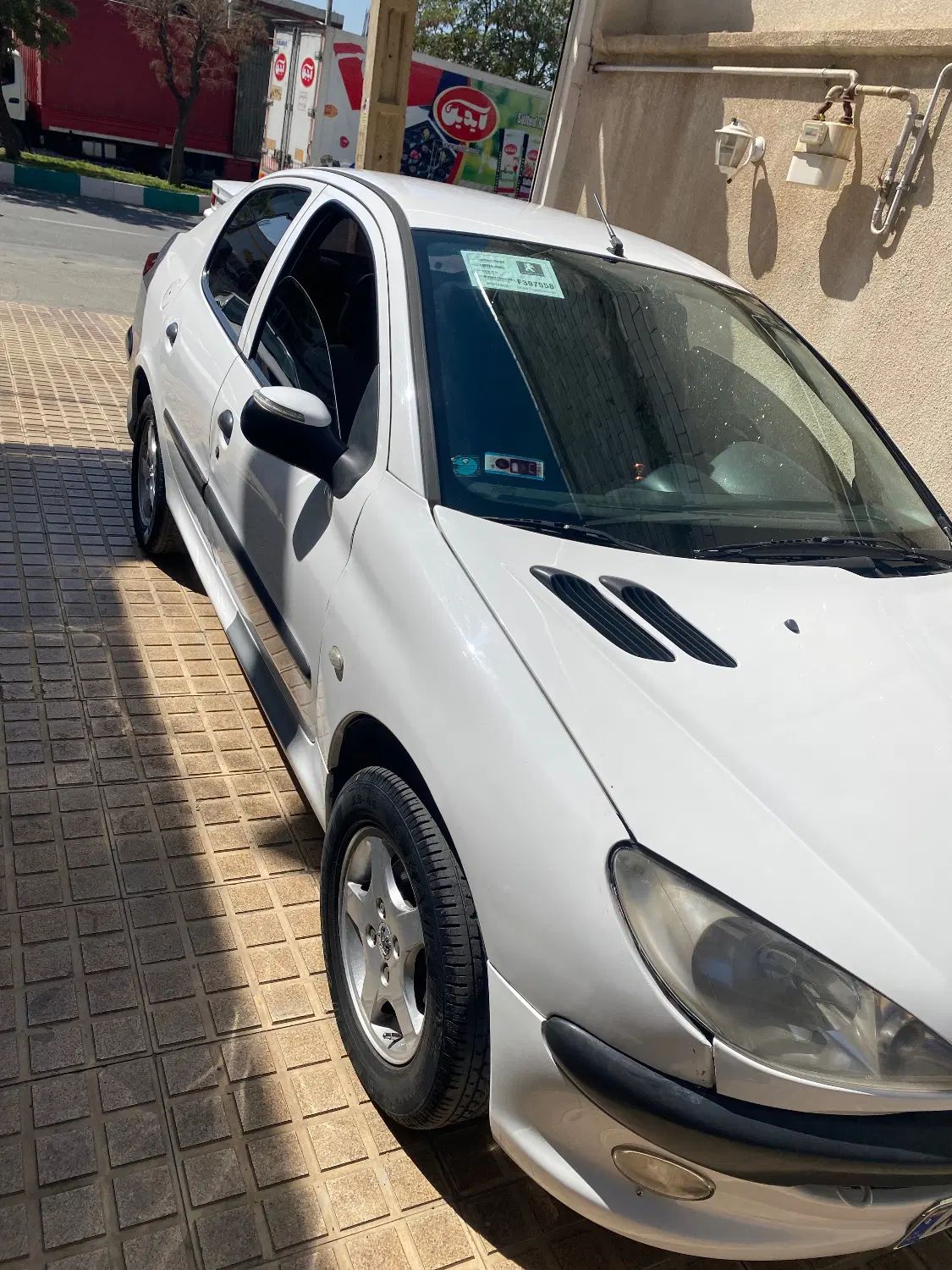 پژو ۲۰۶ صندوق دار v8 - 1395