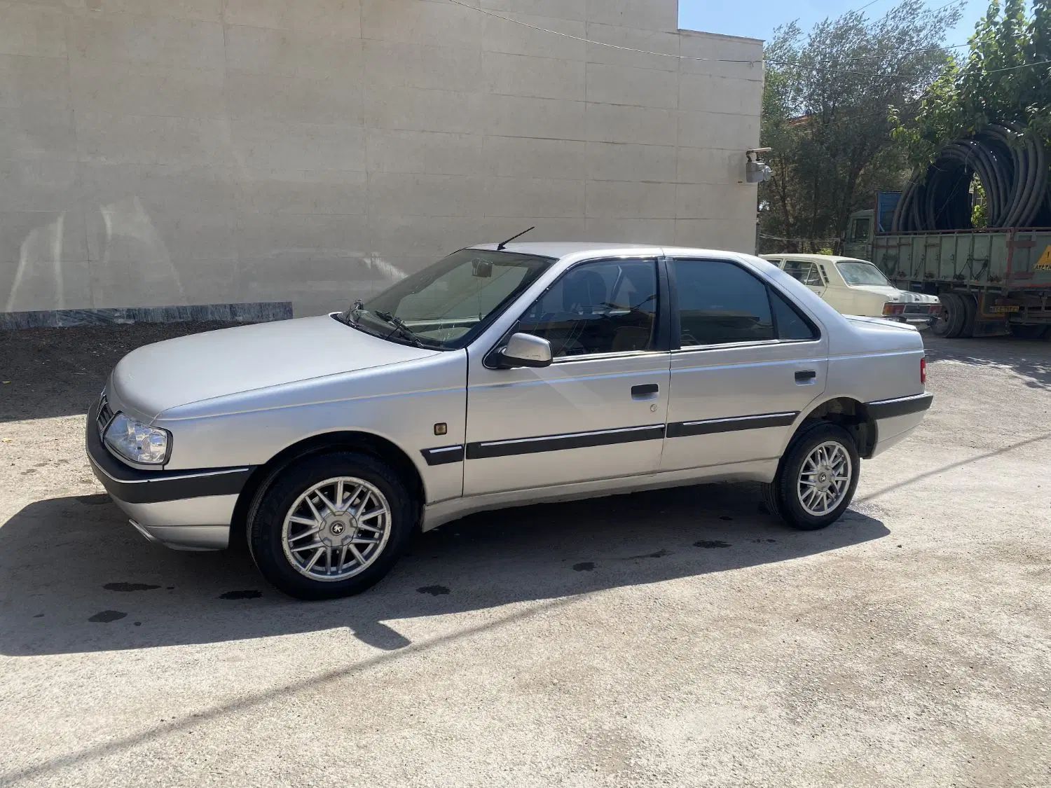 پژو 405 SLX بنزینی TU5 - 1391