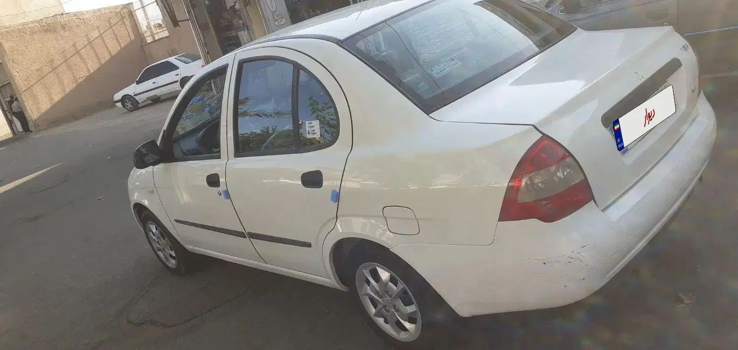 تیبا صندوق دار SX - 1399