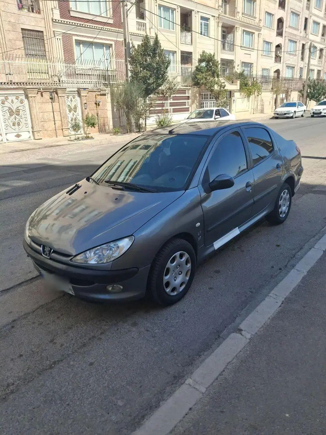 پژو ۲۰۶ صندوق دار v8 - 1386
