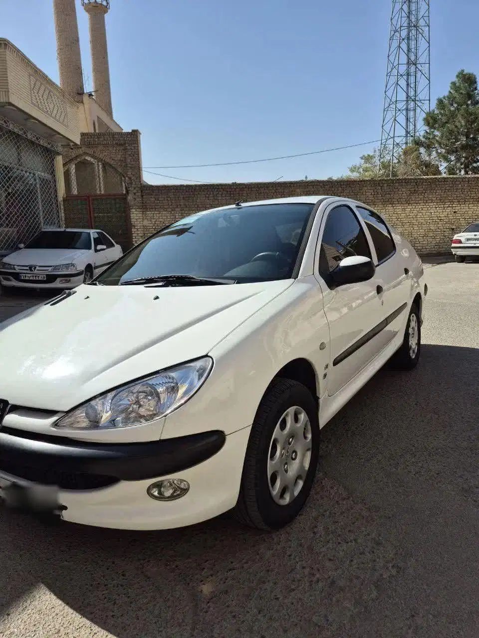پژو ۲۰۶ صندوق دار v8 - 1396