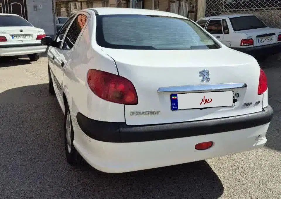 خودرو پژو، ۲۰۶ صندوق دار آگهی ann_20519406