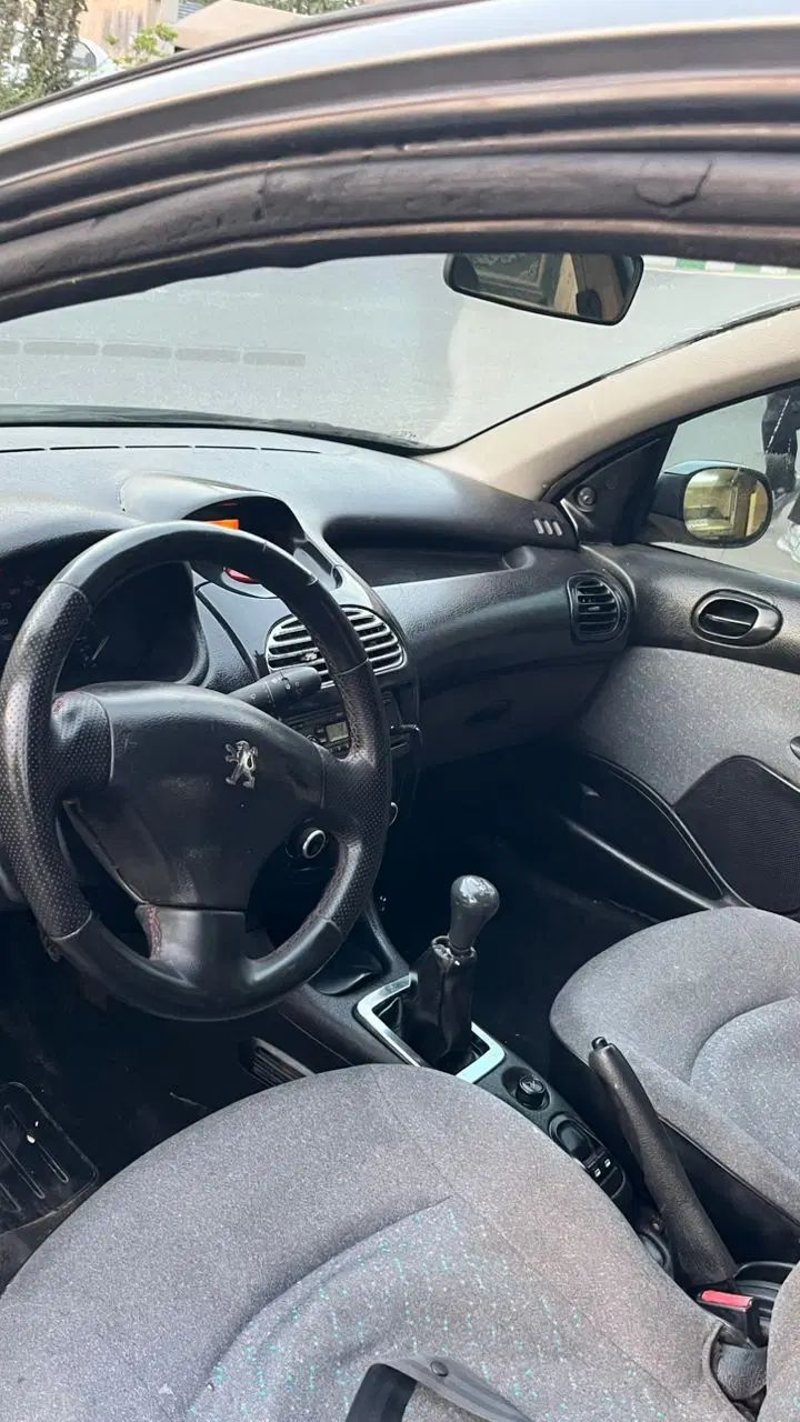 پژو ۲۰۶ صندوق دار v8 - 1386