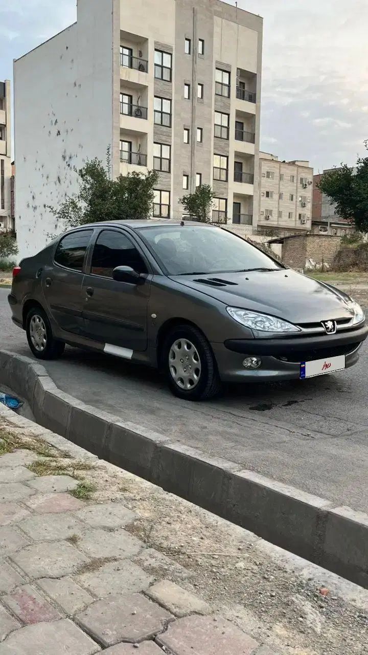 پژو ۲۰۶ صندوق دار v8 - 1386