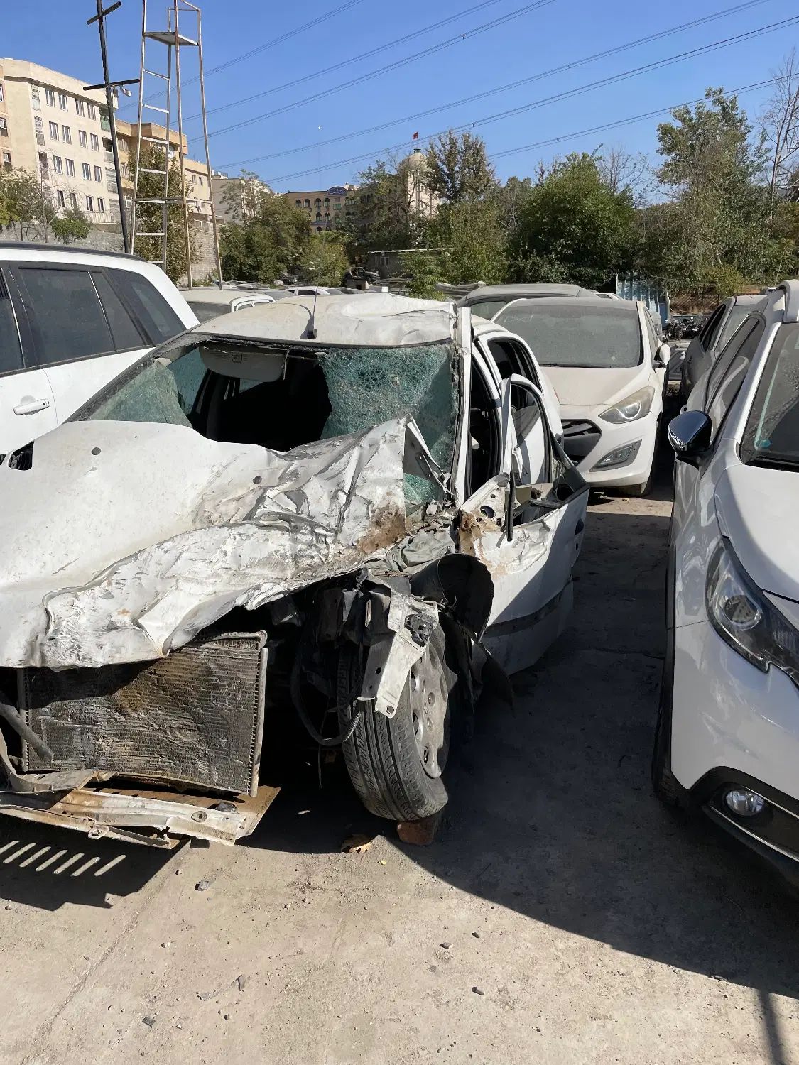 پژو ۲۰۶ صندوق دار v8 - 1390