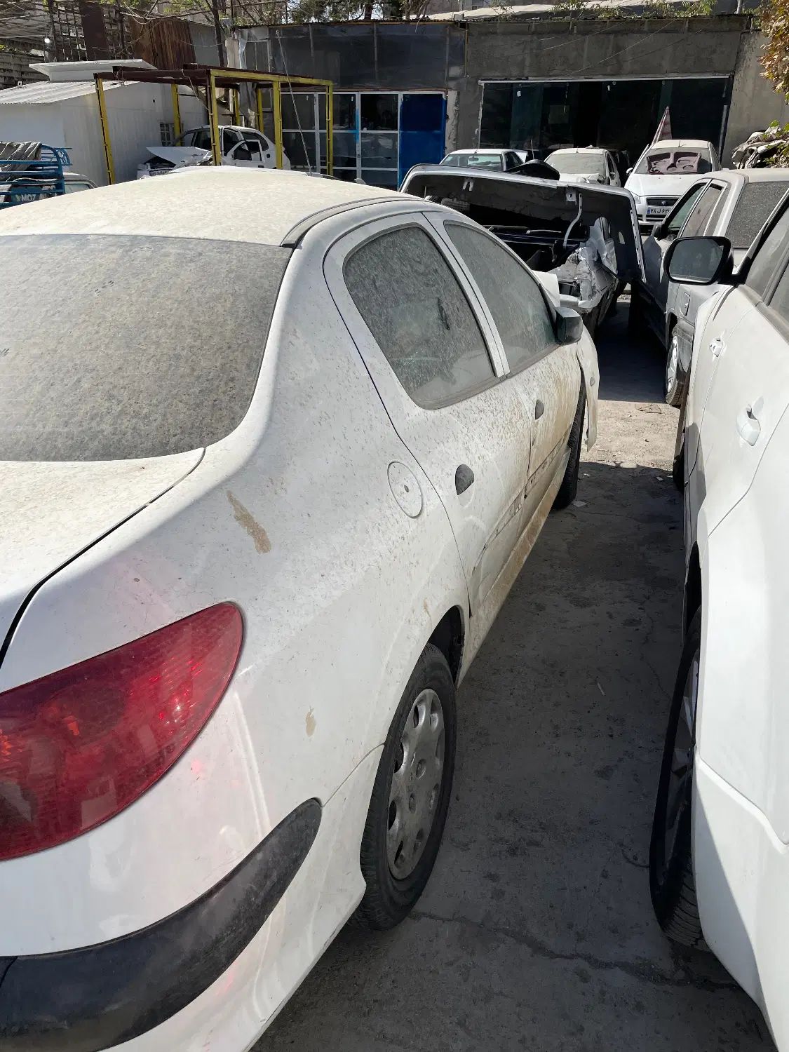پژو ۲۰۶ صندوق دار v8 - 1390