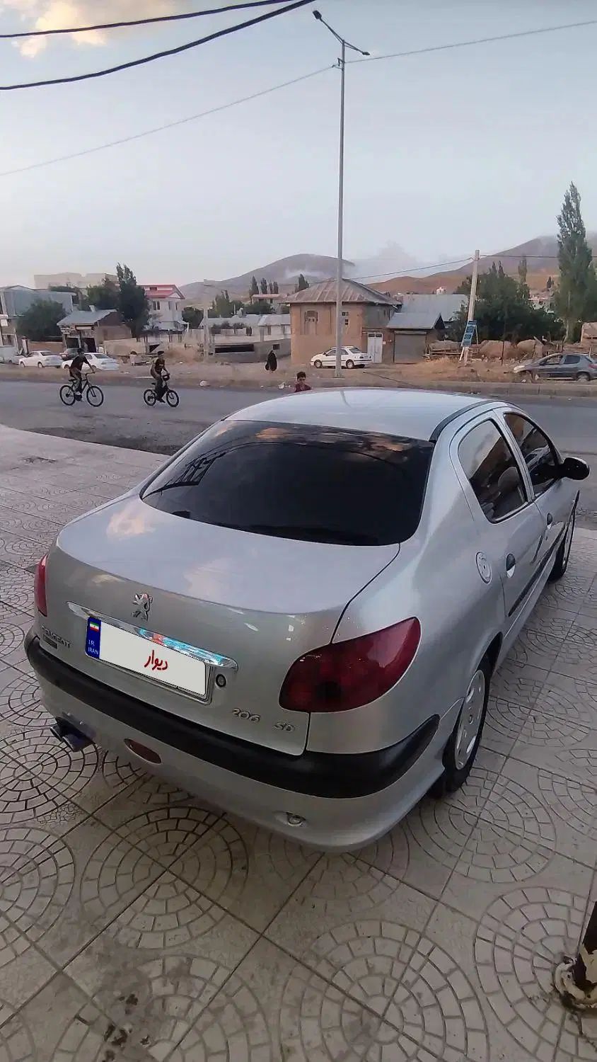 پژو ۲۰۶ صندوق دار v9 - 1388