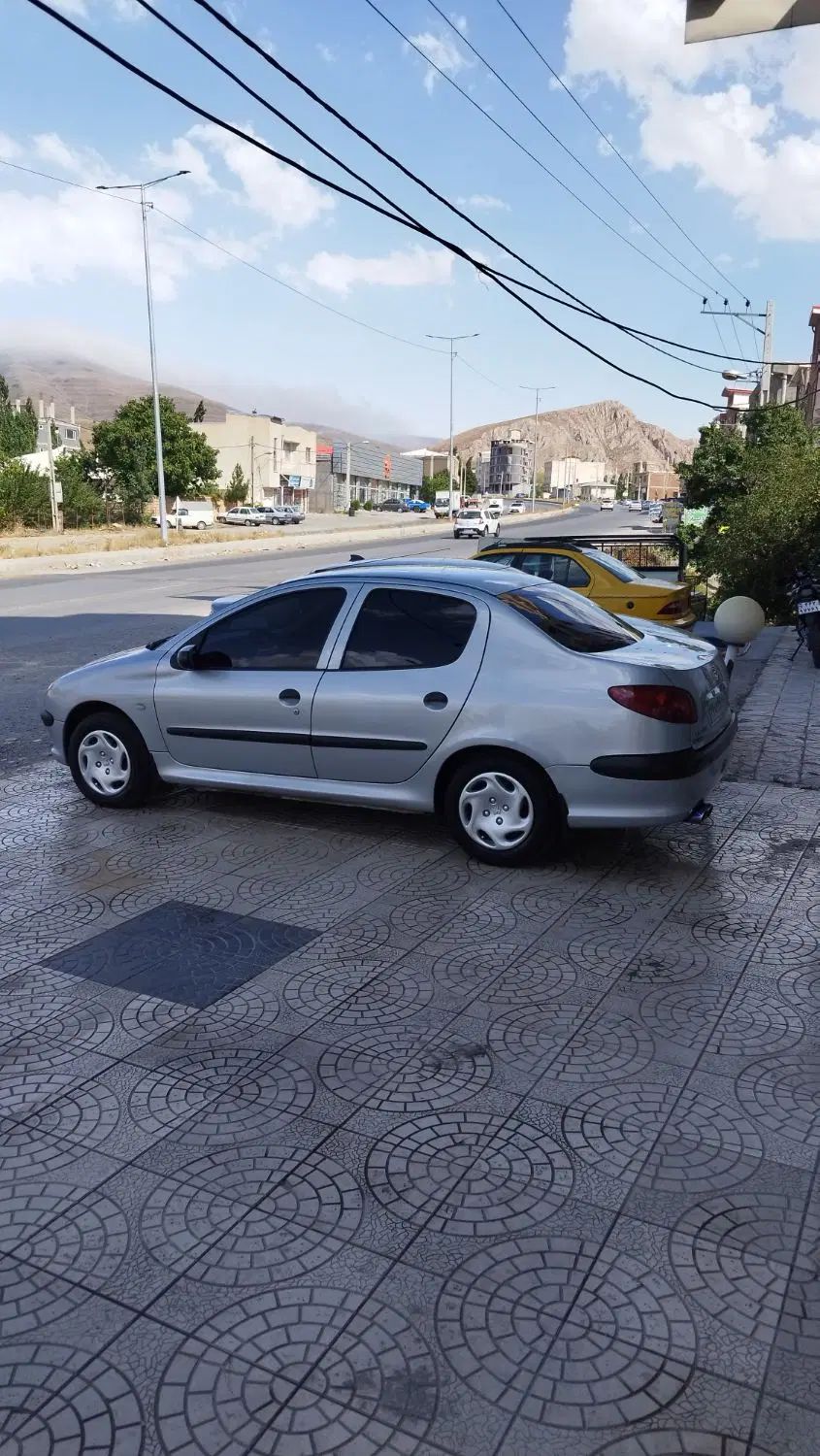 پژو ۲۰۶ صندوق دار v9 - 1388