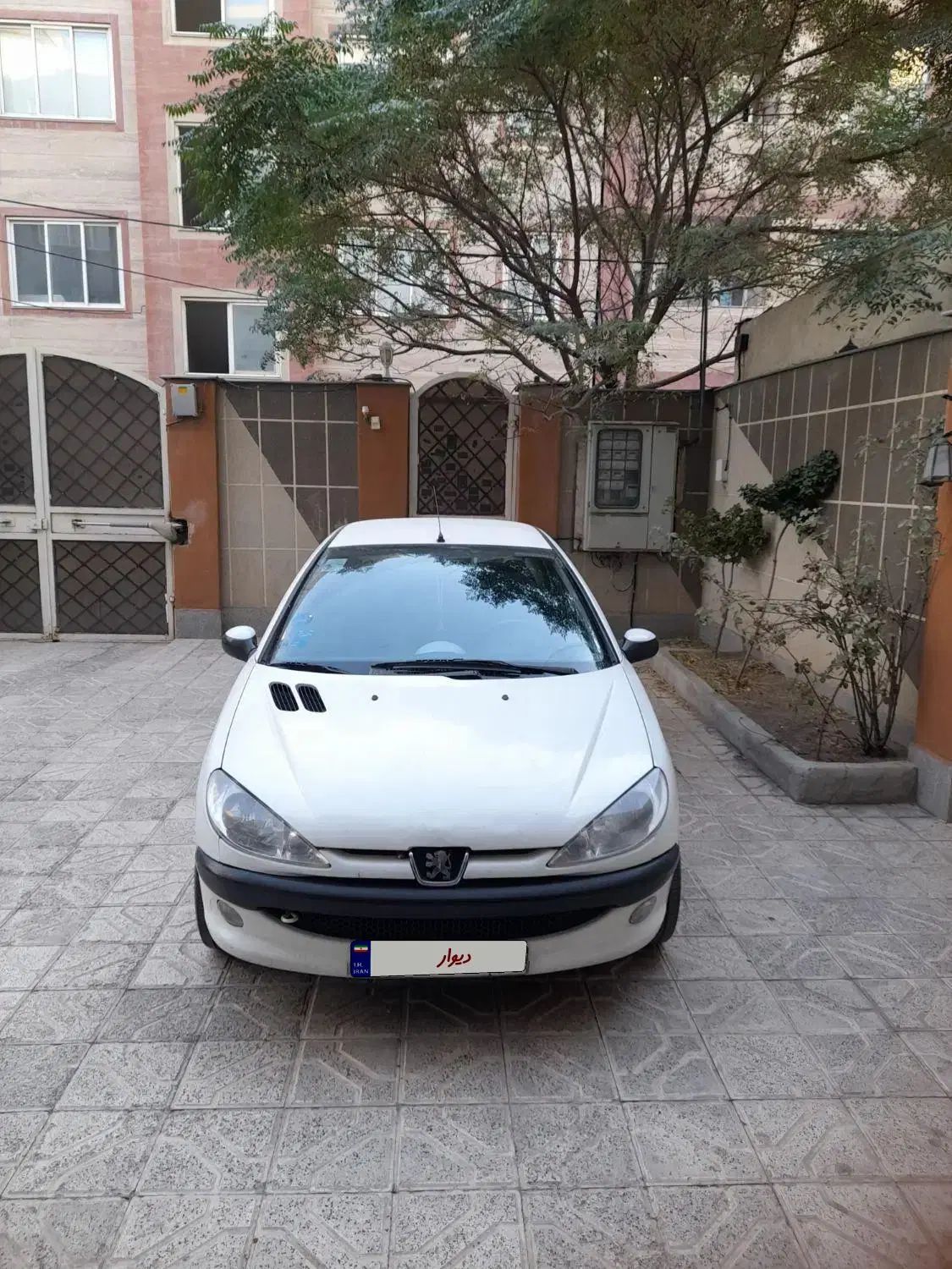 پژو ۲۰۶ صندوق دار v8 - 1387