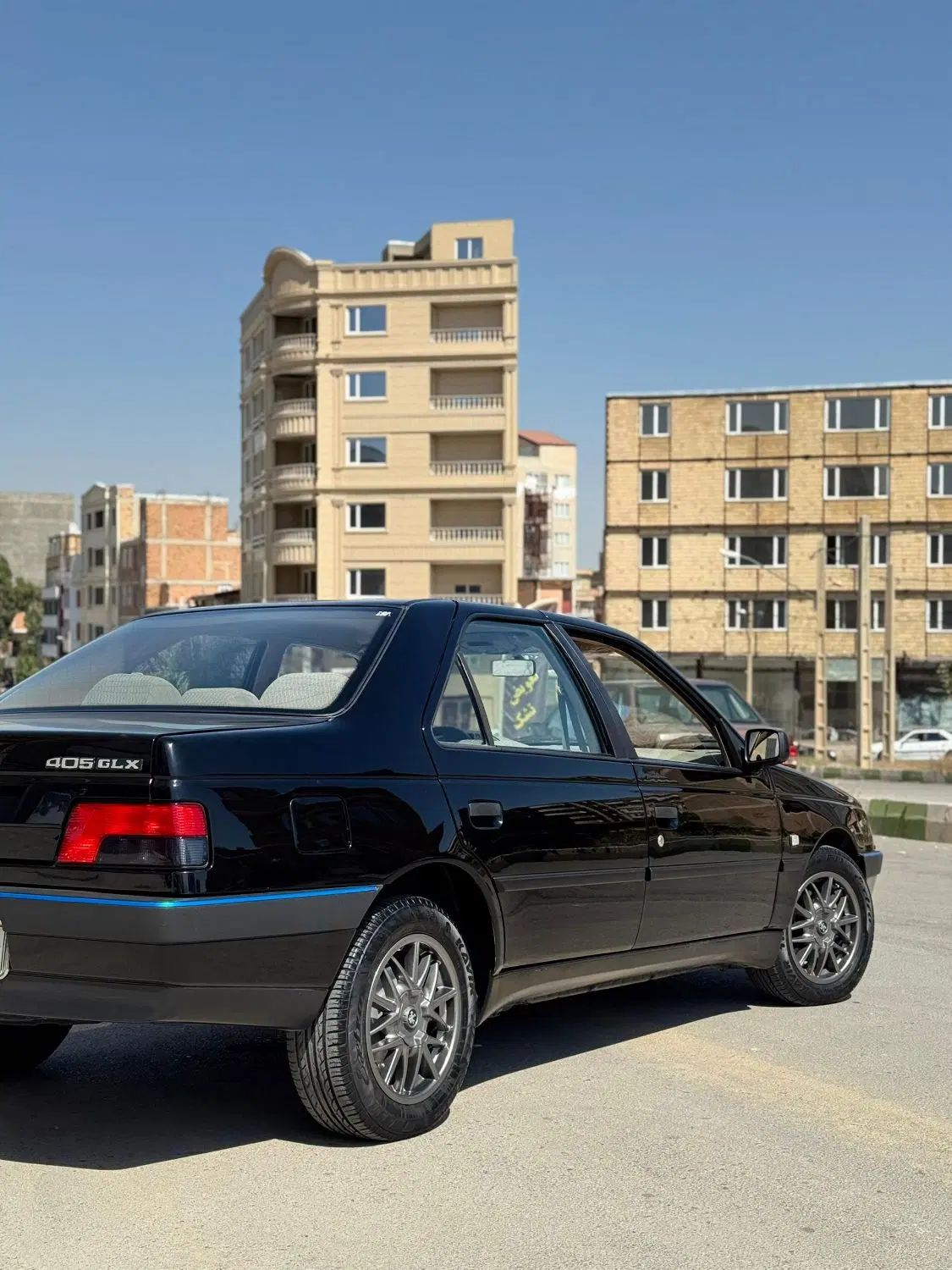 پژو 405 GLX - دوگانه سوز - 1396