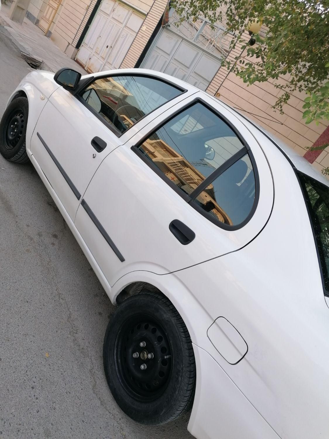تیبا صندوق دار SX - 1398
