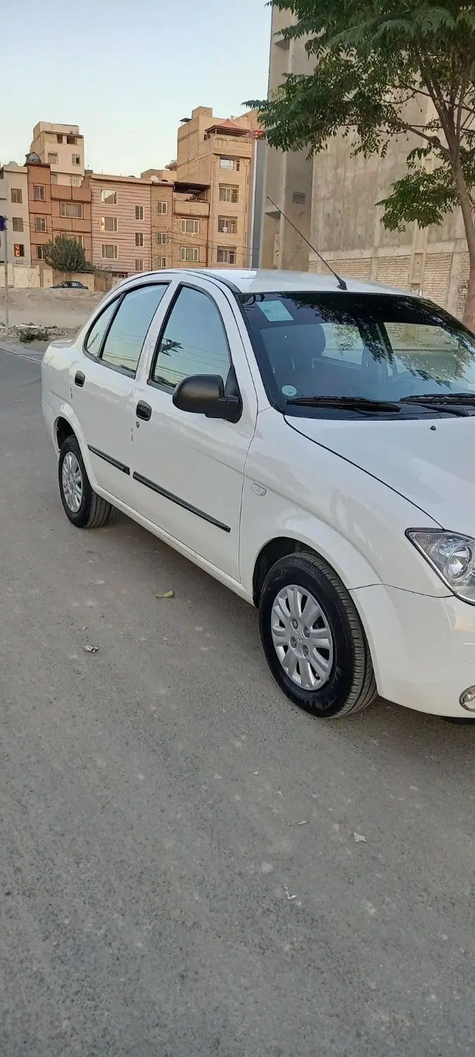 تیبا صندوق دار SX - 1401