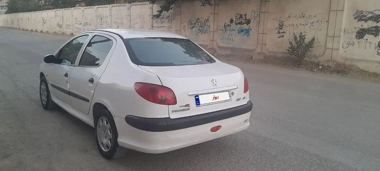 پژو ۲۰۶ صندوق دار v8 - 1395