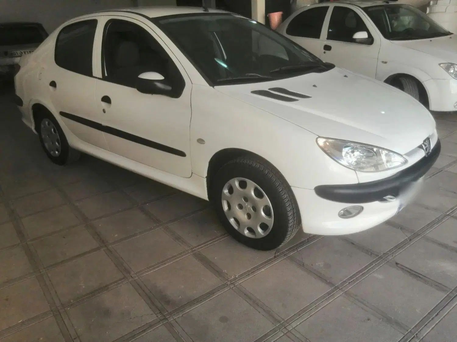 پژو ۲۰۶ صندوق دار v8 - 1394