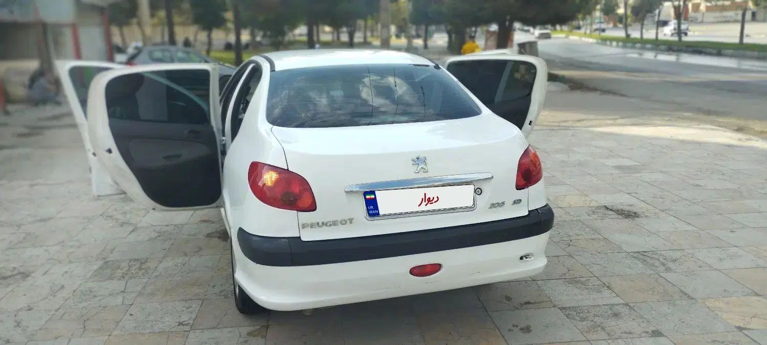 پژو ۲۰۶ صندوق دار v8 - 1396