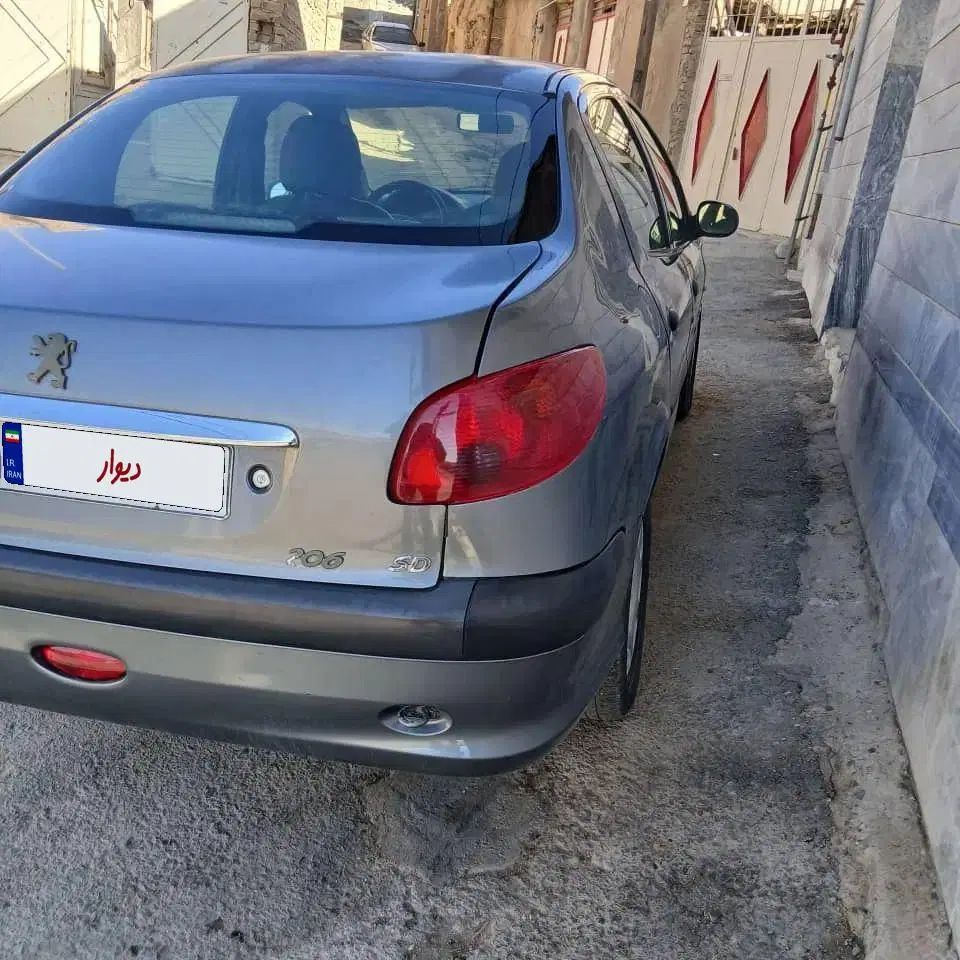 پژو ۲۰۶ صندوق دار v2 - 1388