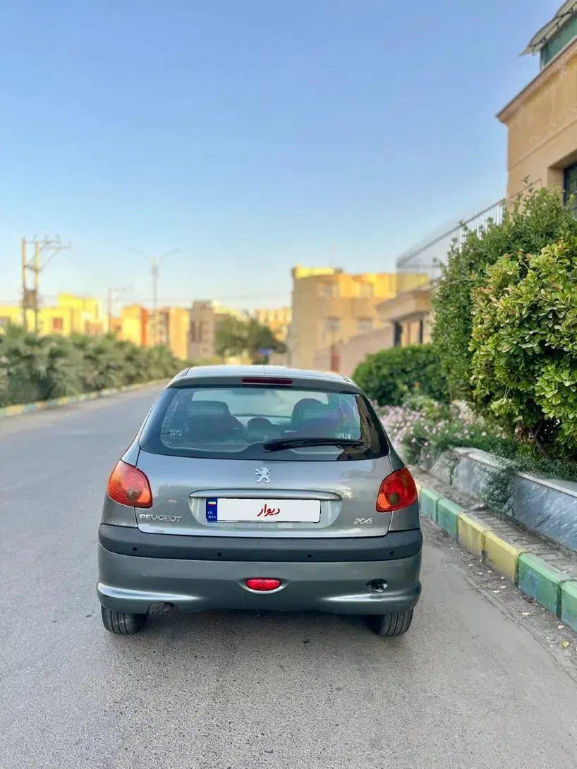 پژو 206 تیپ 5 - 1392