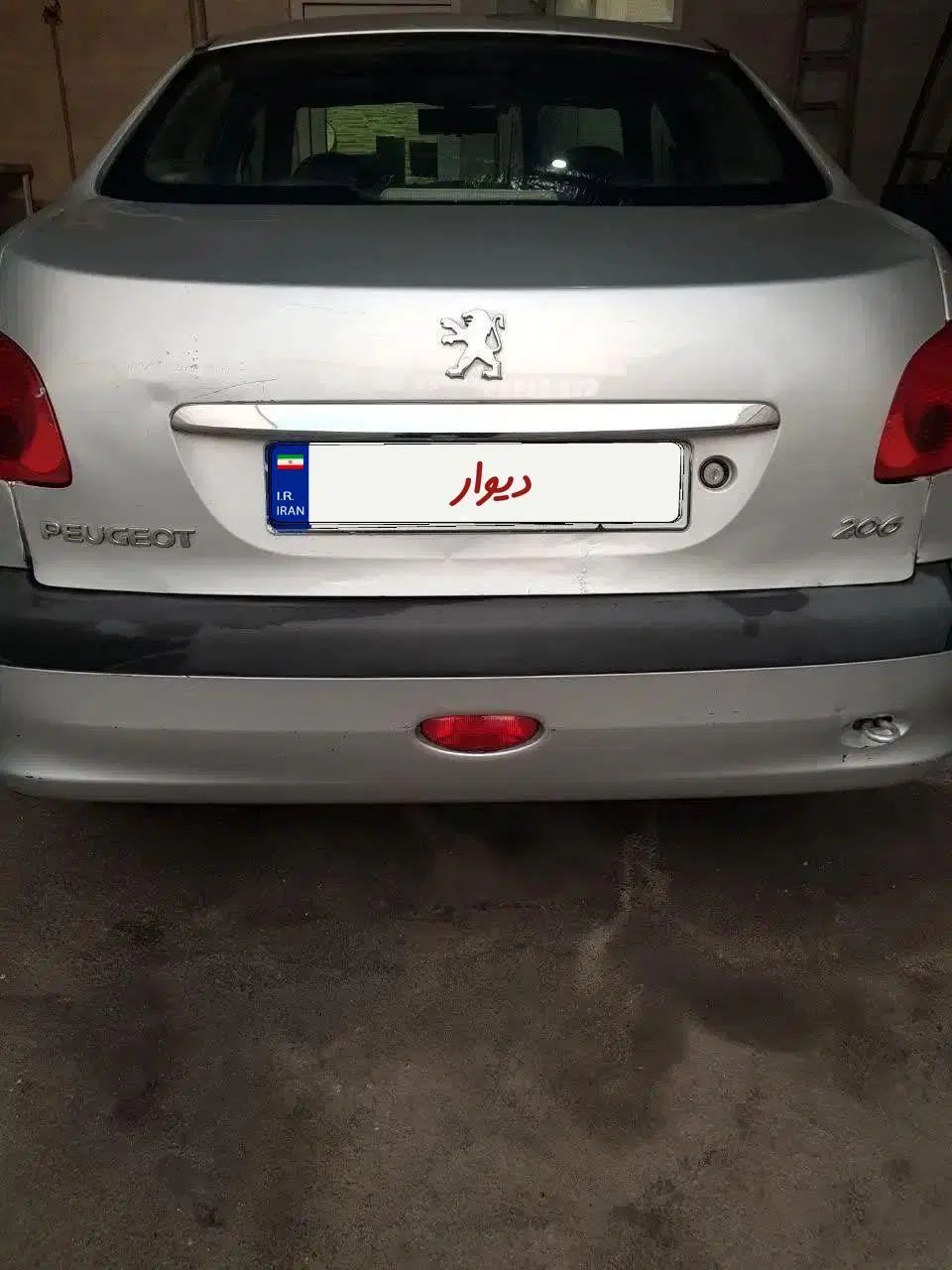 پژو ۲۰۶ صندوق دار v8 - 1385