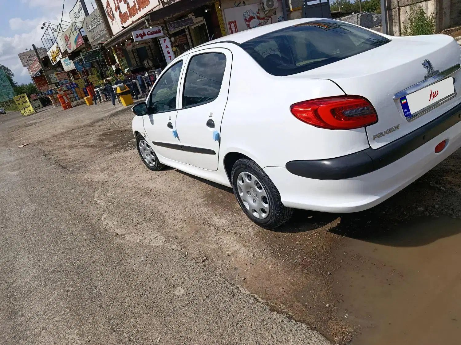 پژو ۲۰۶ صندوق دار v20 - 1390
