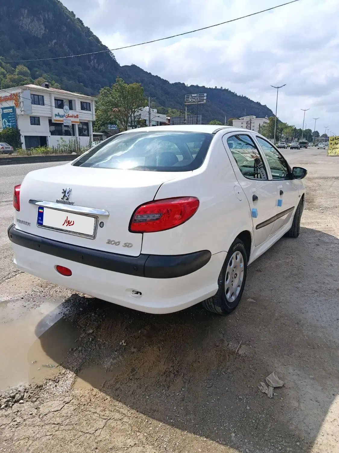 پژو ۲۰۶ صندوق دار v20 - 1390