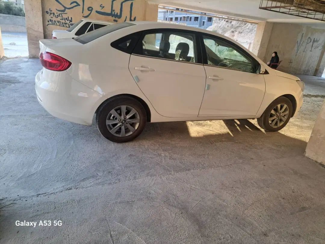 جک J4 اتوماتیک آپشنال - 1402