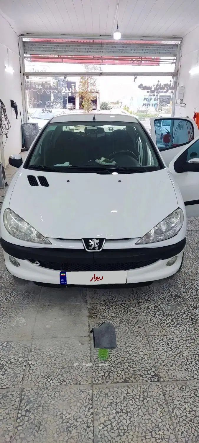 پژو ۲۰۶ صندوق دار v20 - 1390