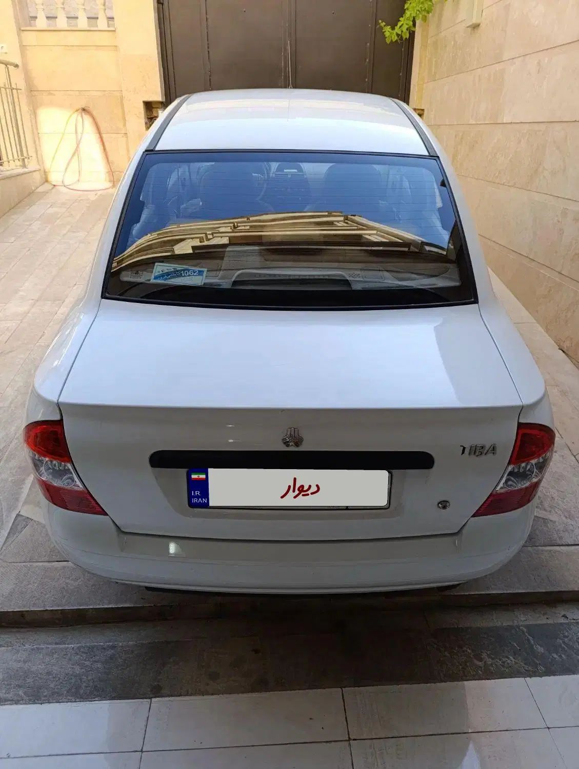 تیبا صندوق دار SX - 1400