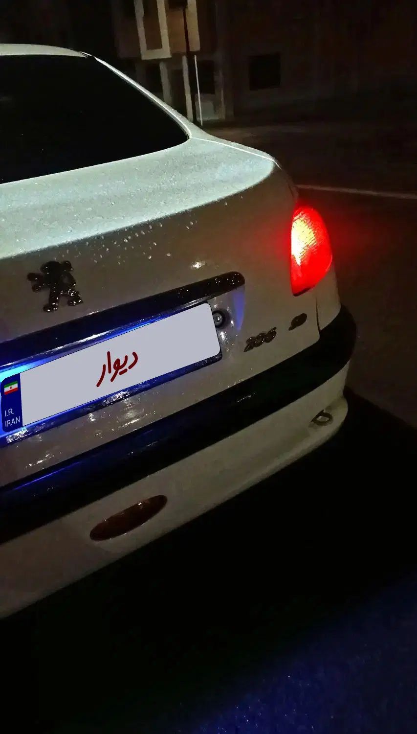 پژو ۲۰۶ صندوق دار v8 - 1393