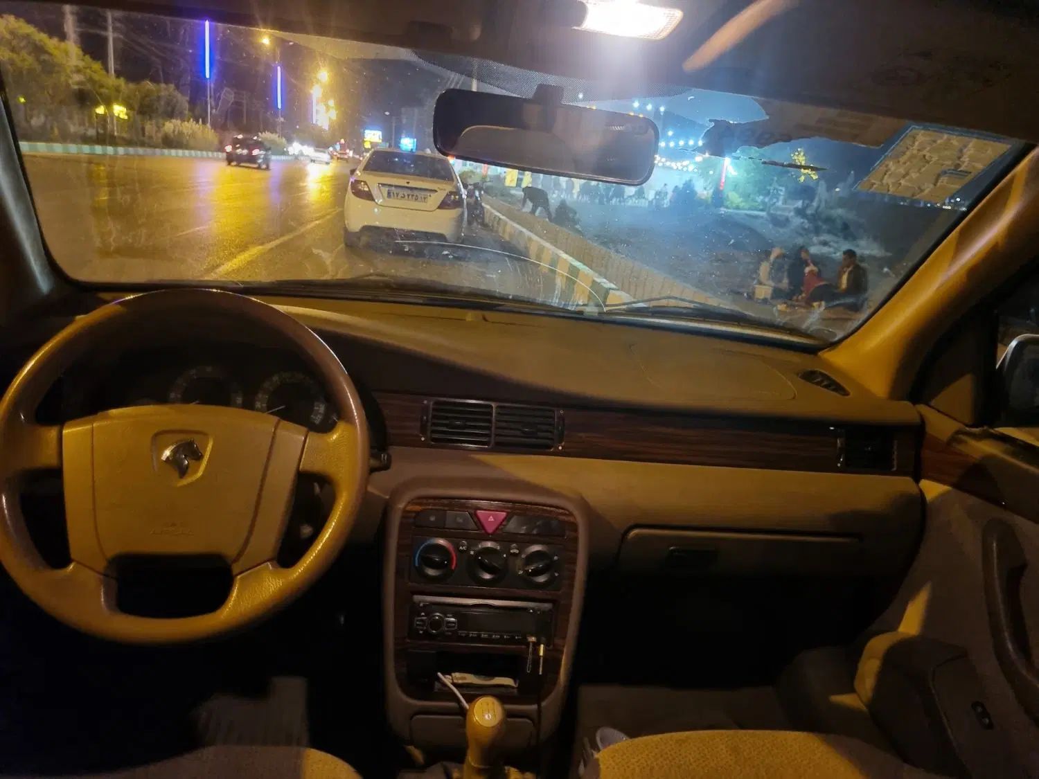 سمند LX XU7 - 1398