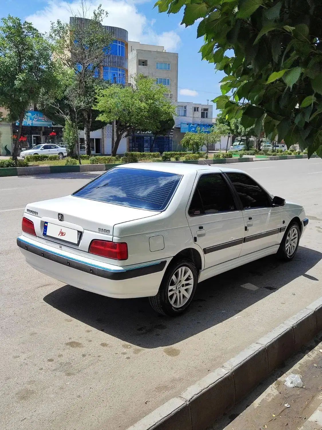 پژو پارس سال - 1394