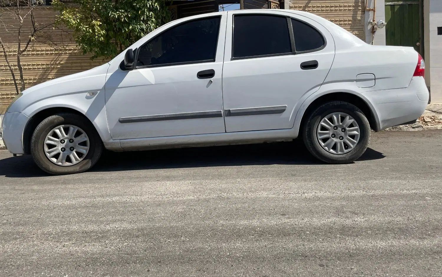 تیبا صندوق دار SX - 1394