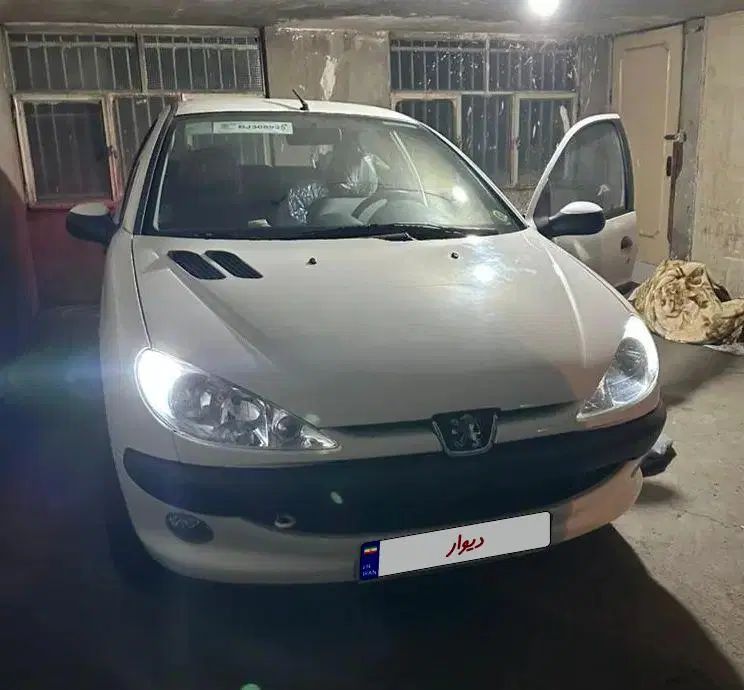 پژو ۲۰۶ صندوق دار v1 - 1390