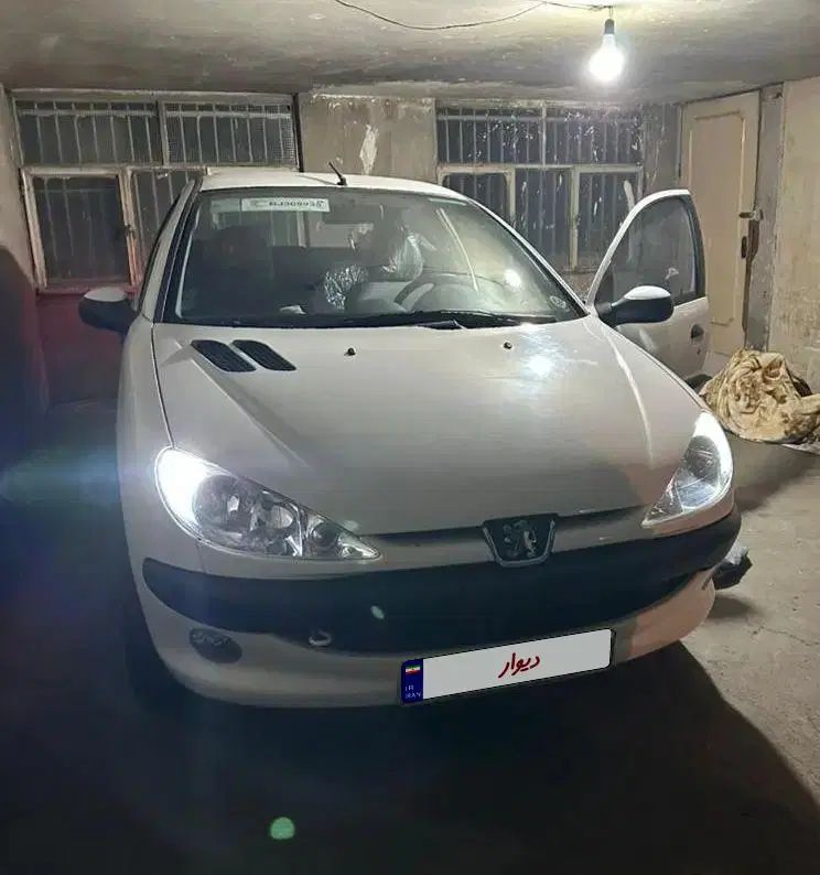 خودرو پژو، ۲۰۶ صندوق دار آگهی ann_20522793