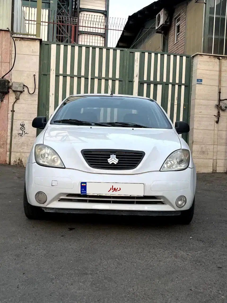 تیبا صندوق دار SX - 1392