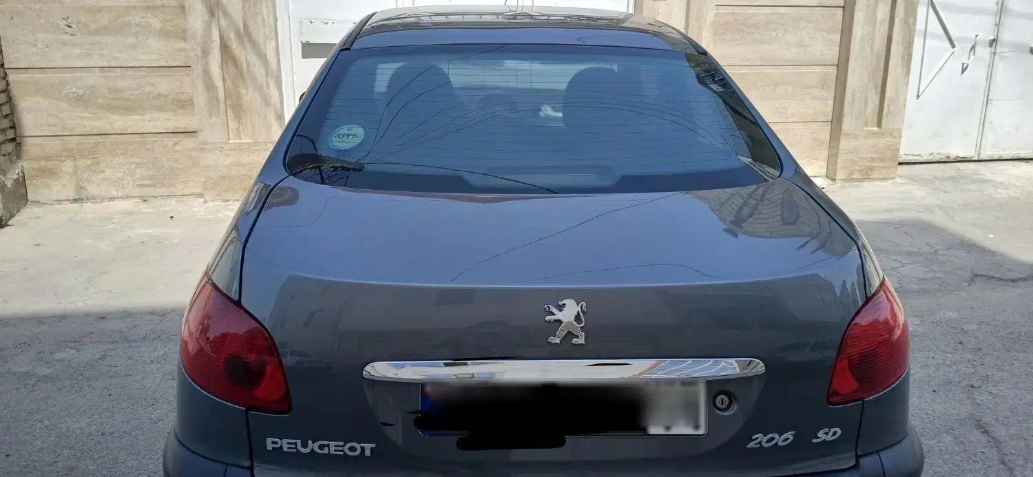 پژو ۲۰۶ صندوق دار v8 - 1399