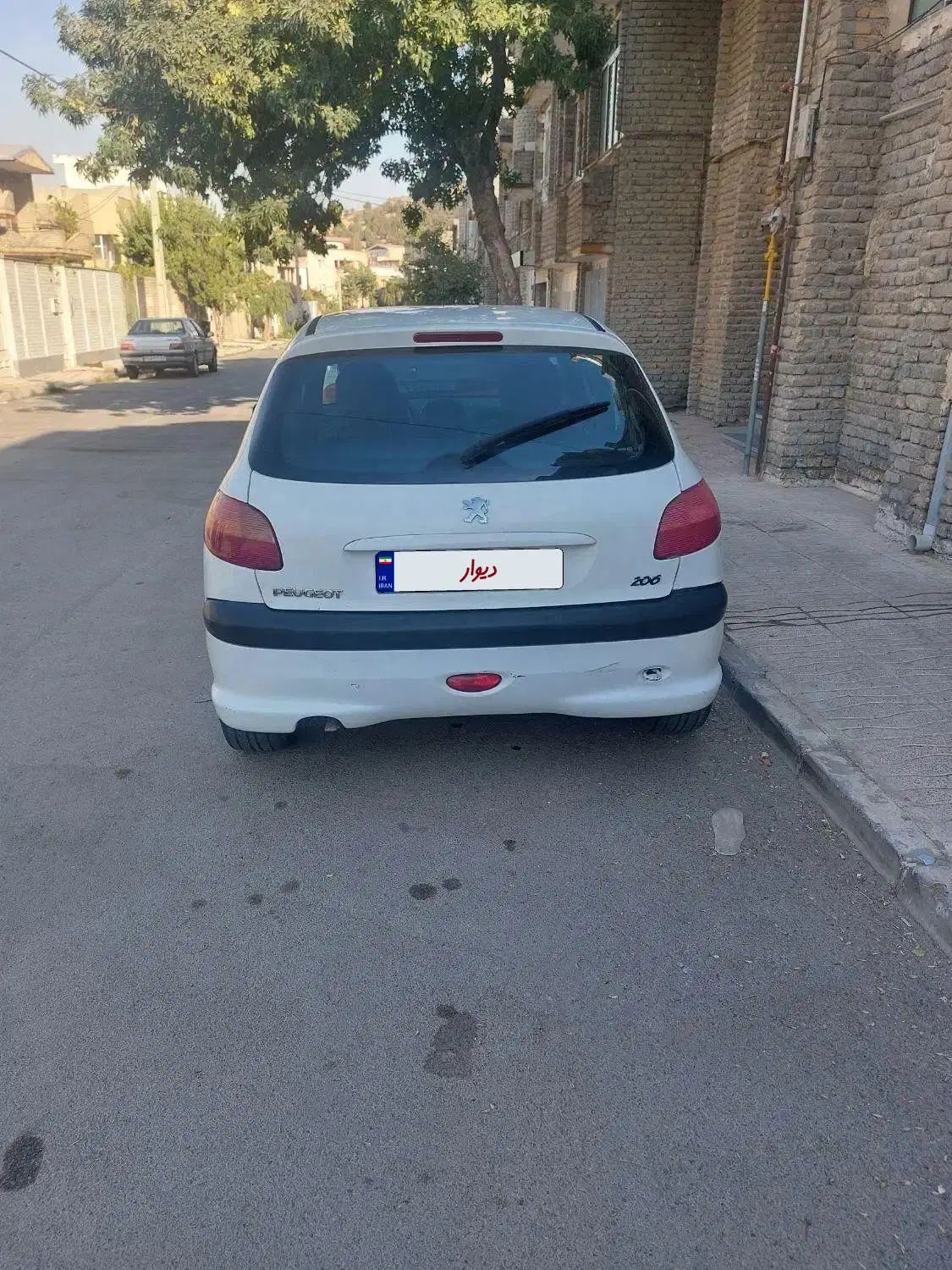پژو 206 تیپ 2 - 1390