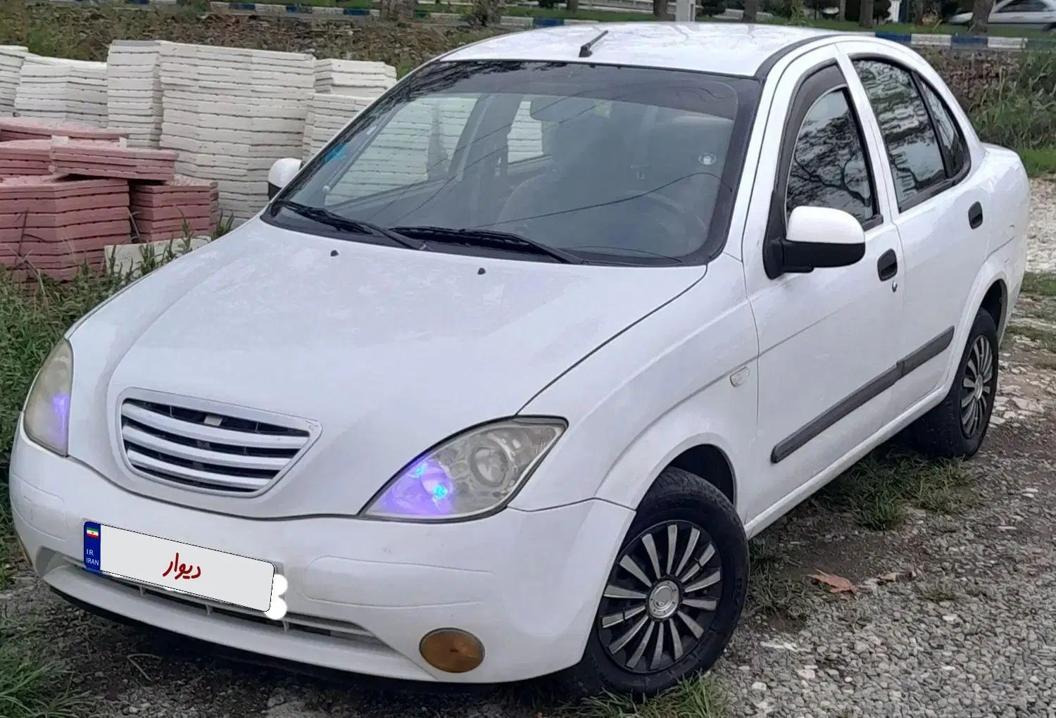 تیبا صندوق دار SX - 1390