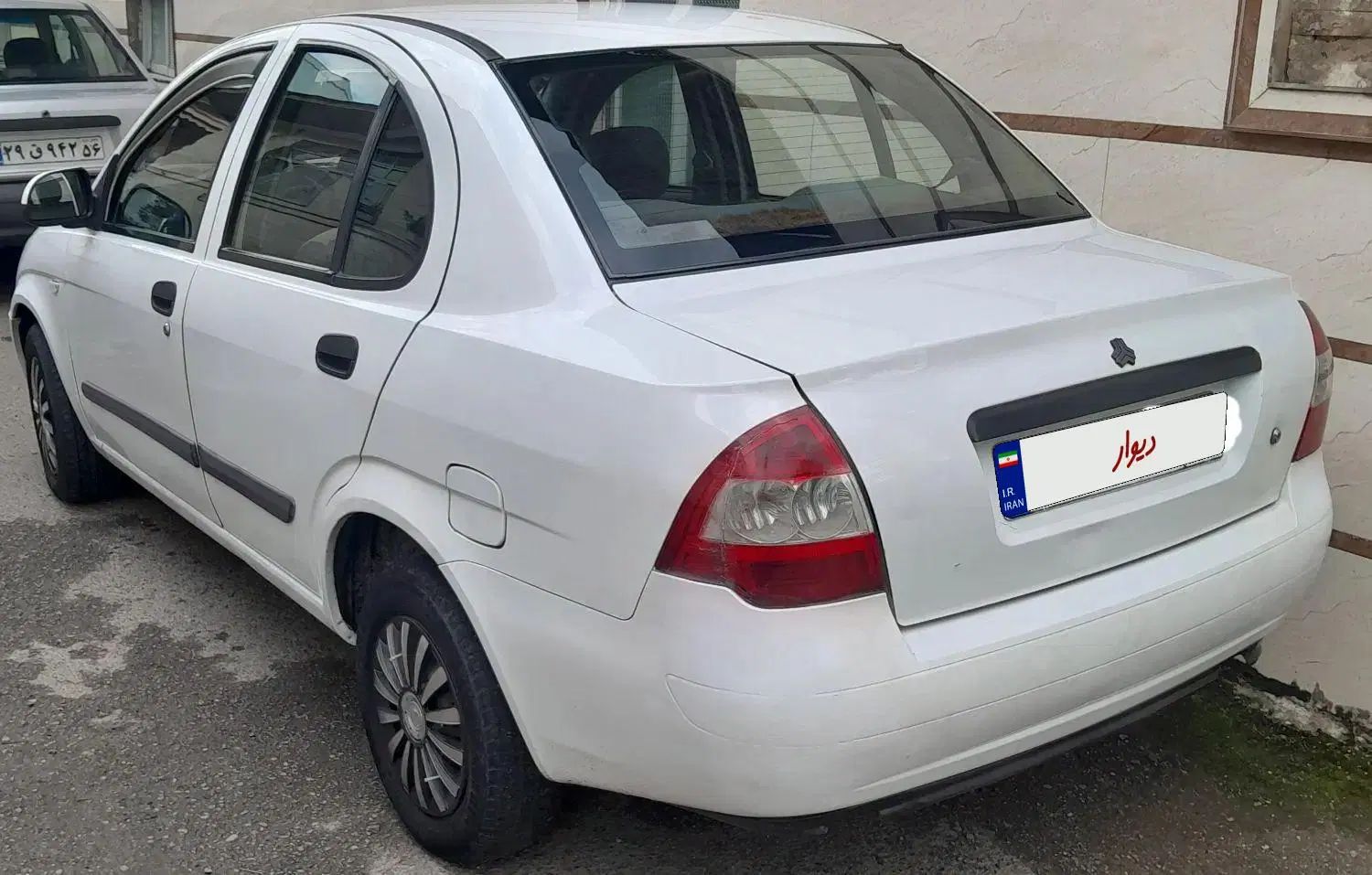 تیبا صندوق دار SX - 1390