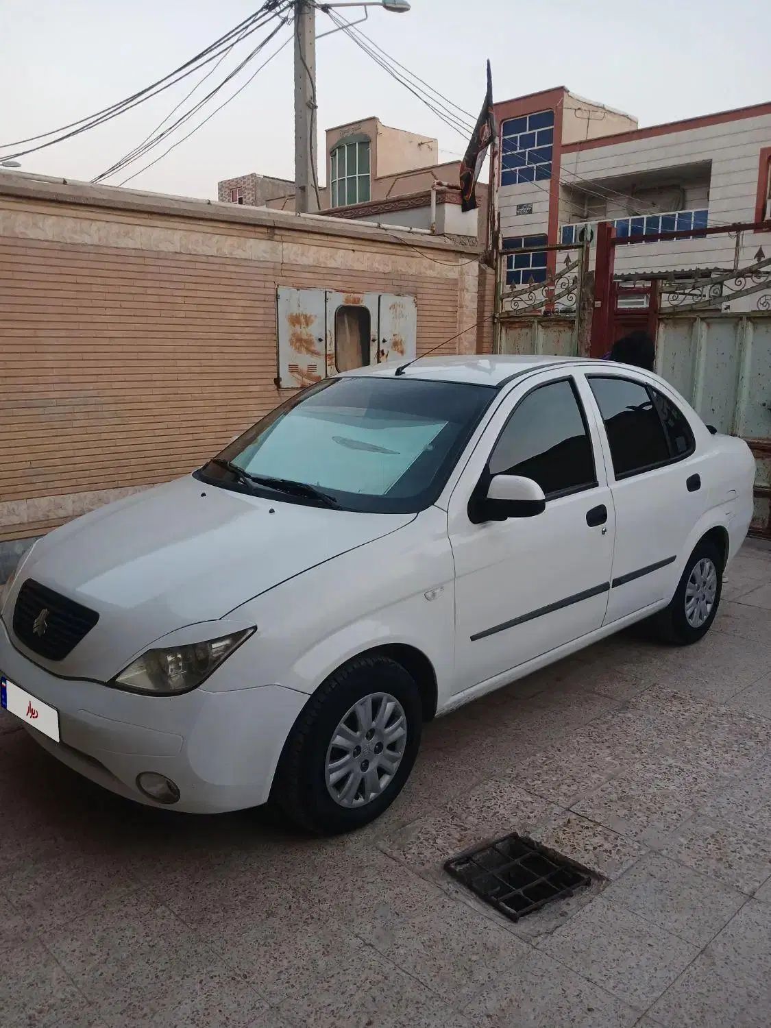 تیبا صندوق دار SX - 1400