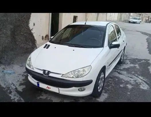 پژو ۲۰۶ صندوق دار v8 - 1396