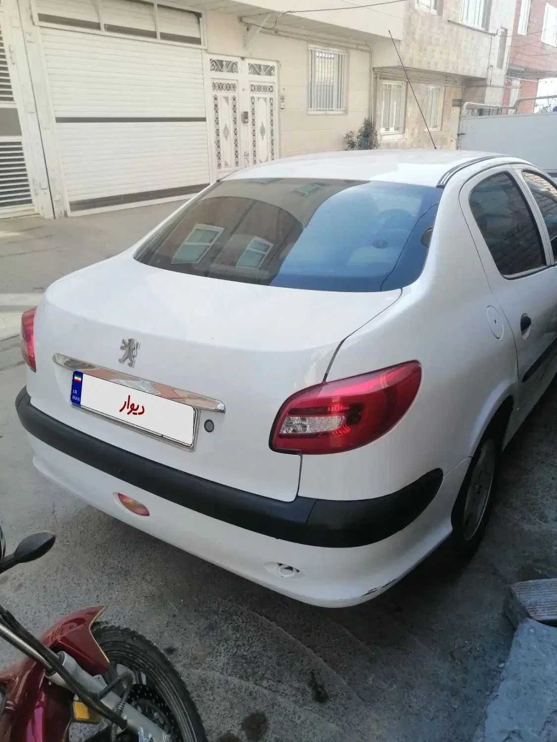 پژو ۲۰۶ صندوق دار v8 - 1389