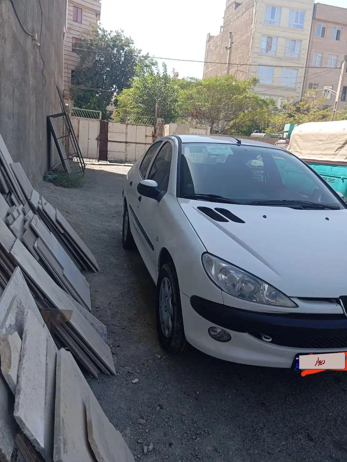 پژو ۲۰۶ صندوق دار v8 - 1397