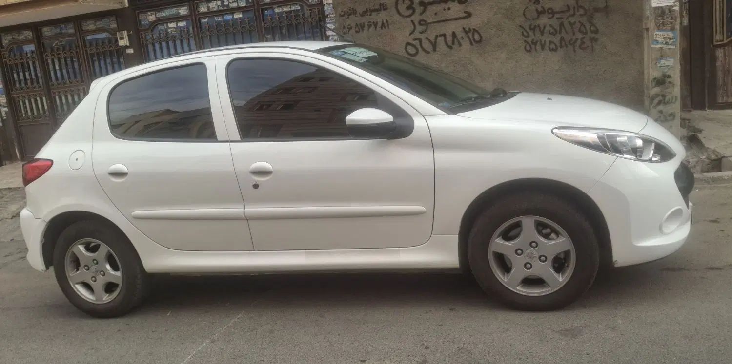 پژو 207 اتوماتیک TU5P - 1402