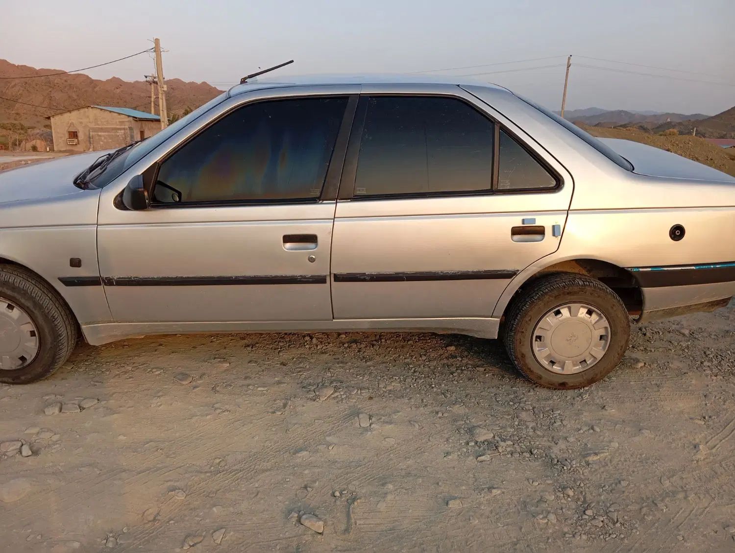 پژو 405 GL - 1377
