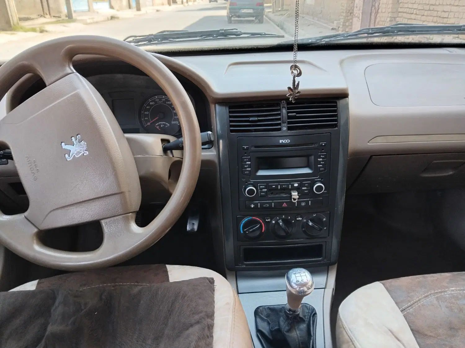 پژو 405 بنزینی GLX - TU5 - 1394