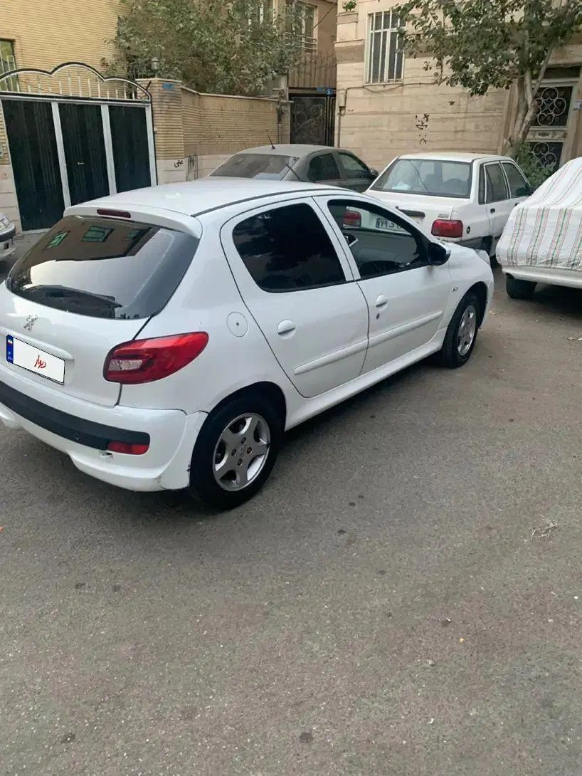 پژو 207 اتوماتیک - 1396
