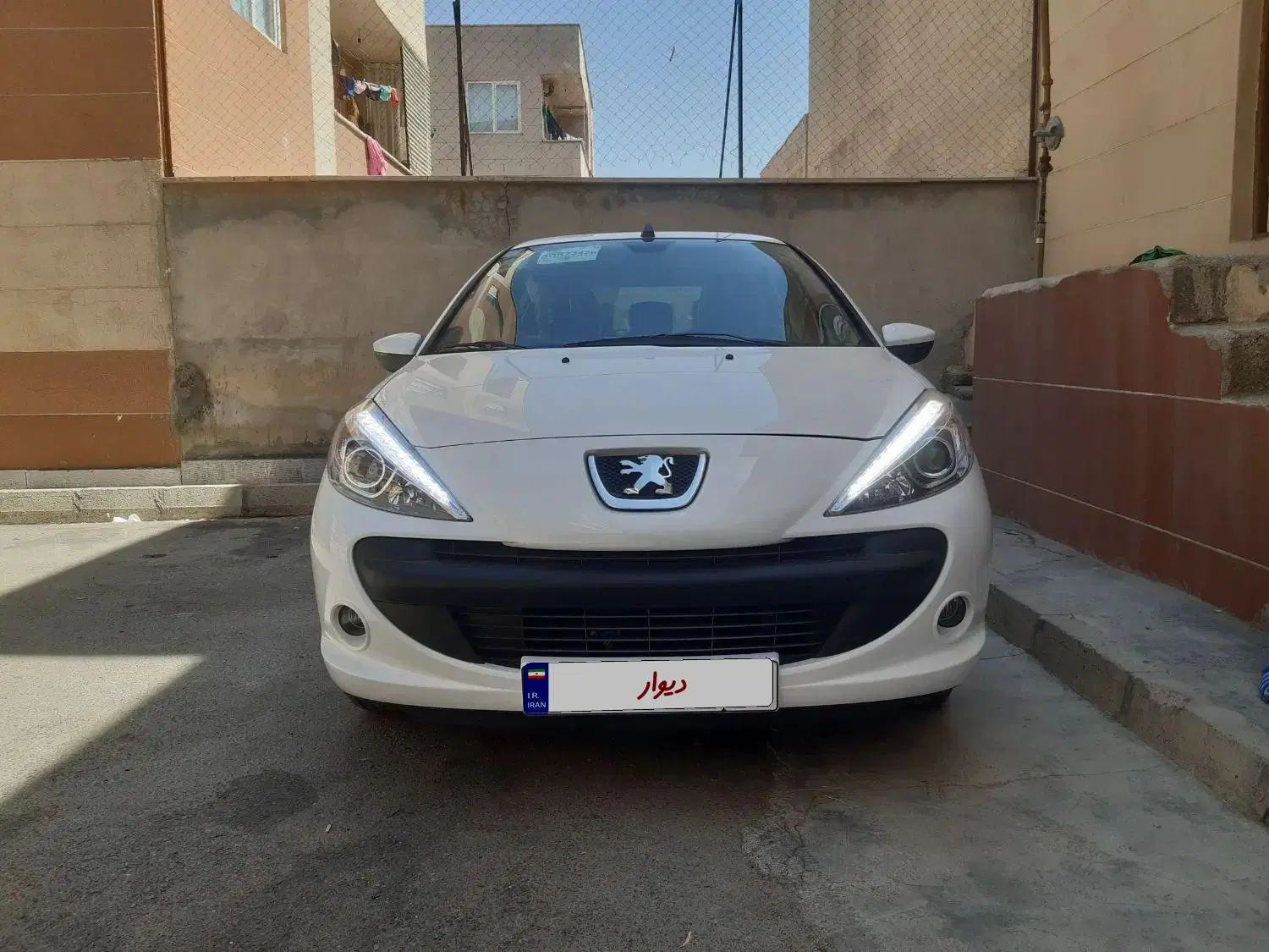 پژو 207 اتوماتیک TU5P - 1404