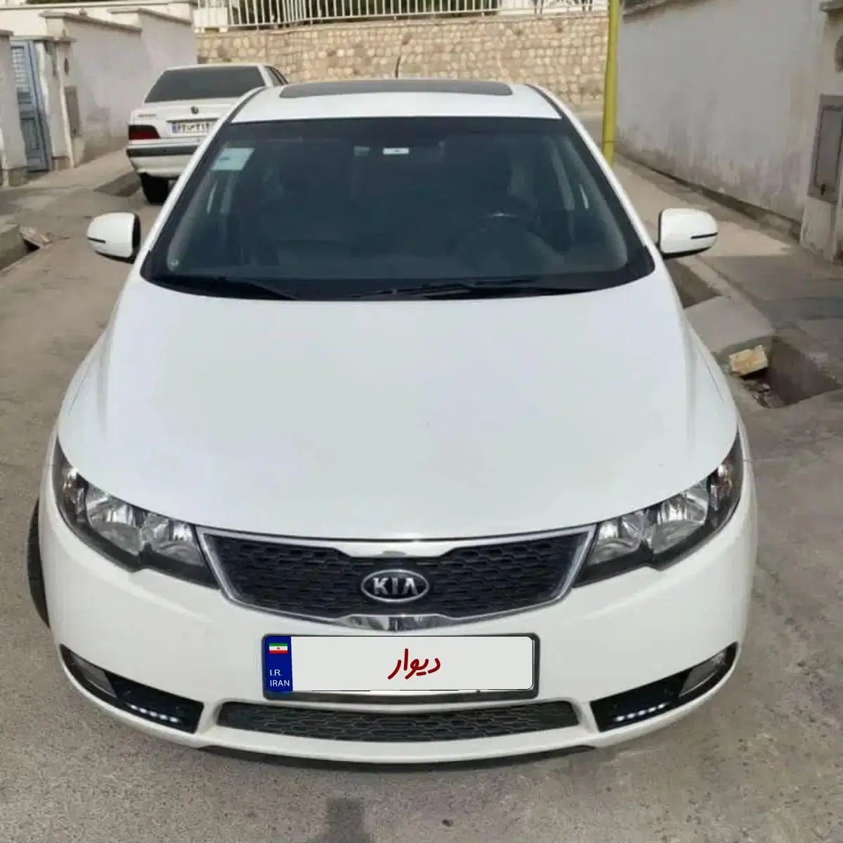 خودرو کیا، سراتو مونتاژ آگهی ann_20524576