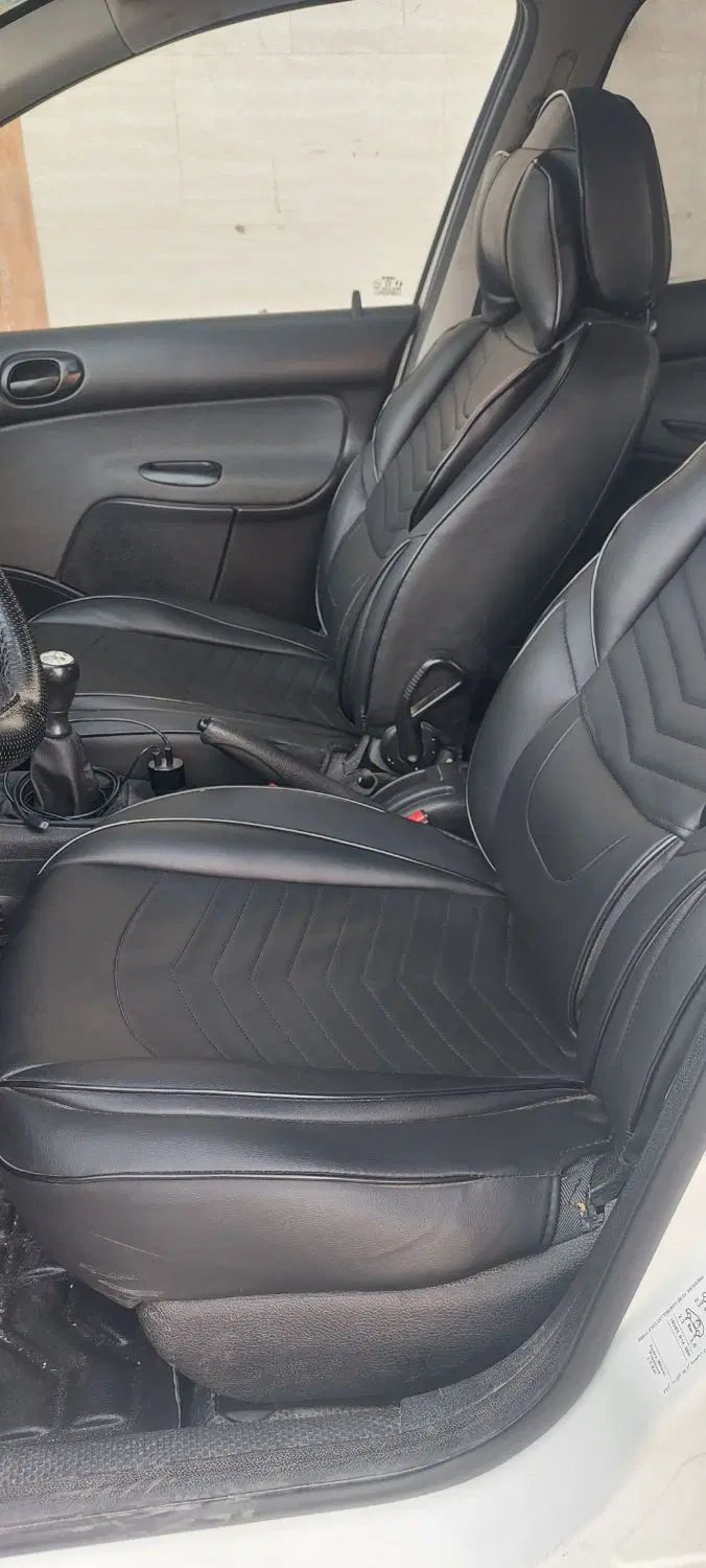پژو ۲۰۶ صندوق دار v8 - 1395